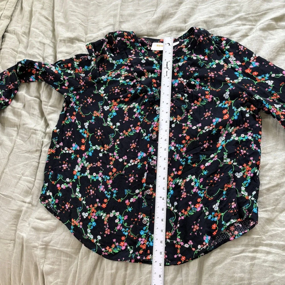 Anthropologie Black Floral Blouse - Picture 8 of 9